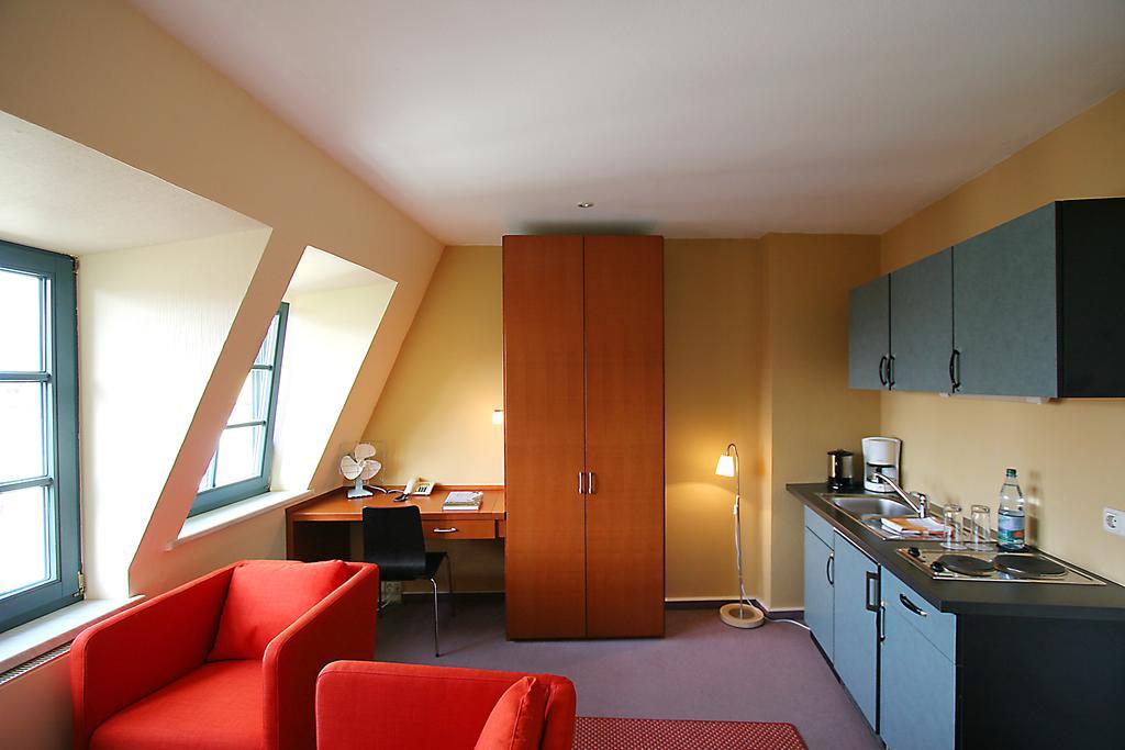 Hotel Verdi Rostock Esterno foto