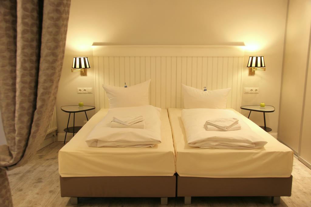 Hotel Verdi Rostock Esterno foto
