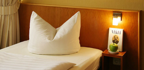 Hotel Verdi Rostock Esterno foto