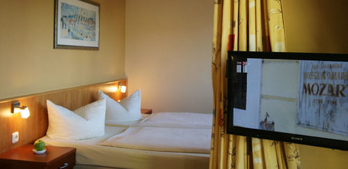 Hotel Verdi Rostock Esterno foto