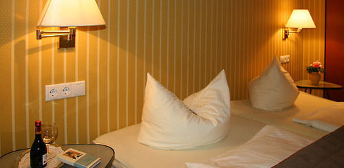 Hotel Verdi Rostock Esterno foto